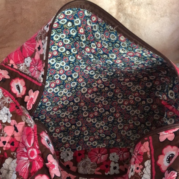 Vera Bradley? (bag has no labels) Duffel Bag - Picture 5 of 8